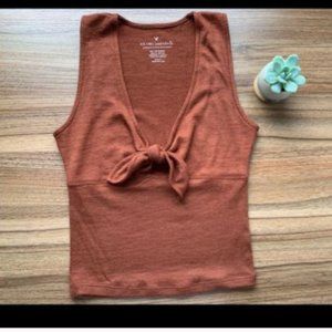 A&E Brown & Black Tie Front Crop Tops (2 for 1)!